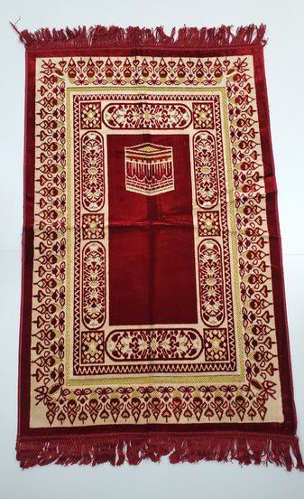 Burgundy Kabah Prayer Mat